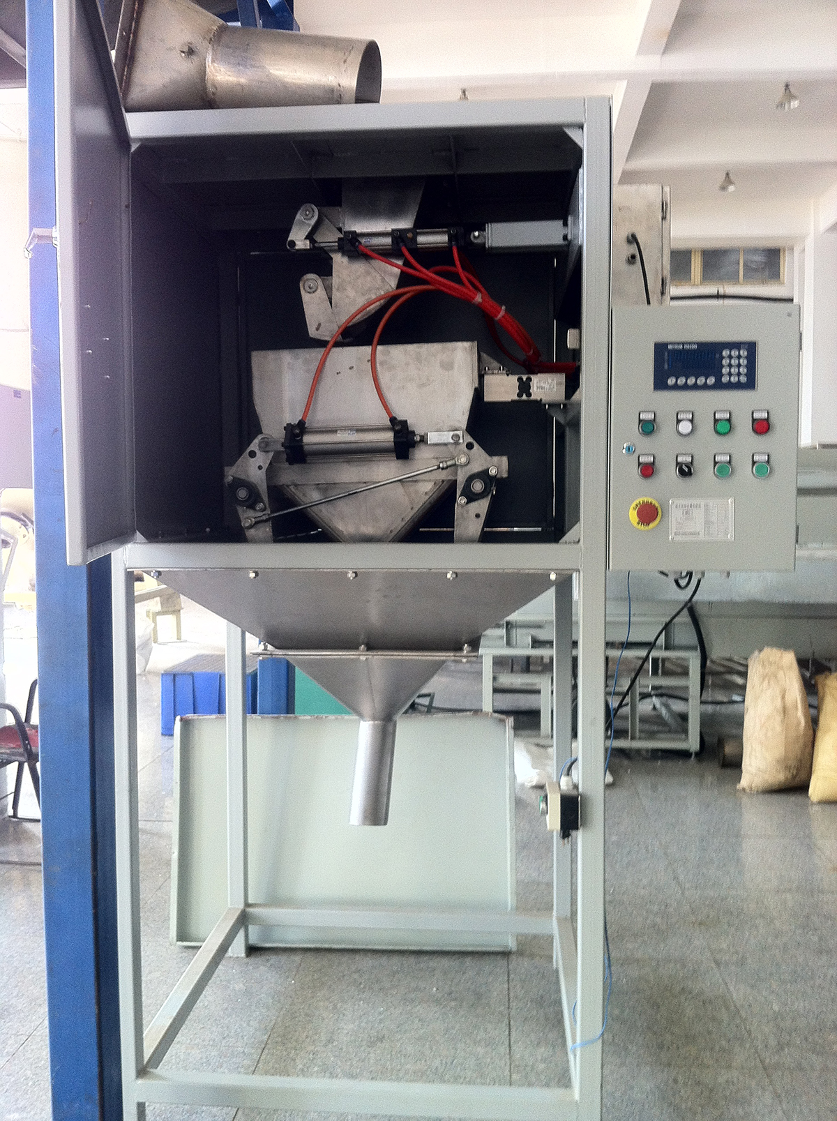 DCT50-F-FK2閥口敞口兩用包裝機